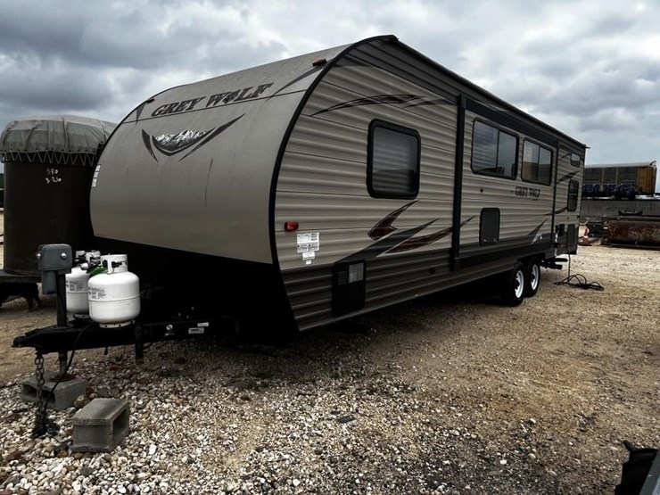 l2--2016-forest-river-travel-trailer-image-1