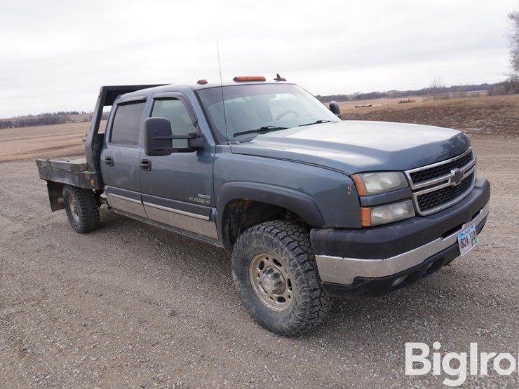 2007-chevrolet-silverado-2500-image-3