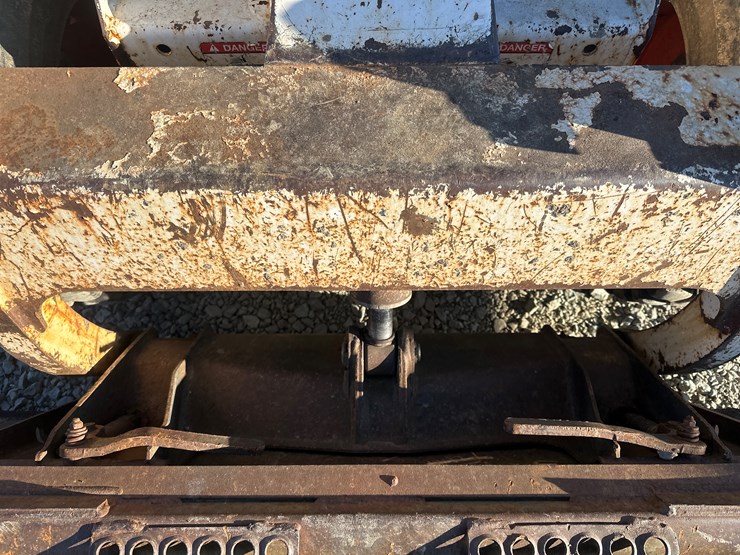 bobcat-742b-image-17