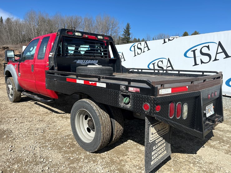 2011-ford-f550-image-3