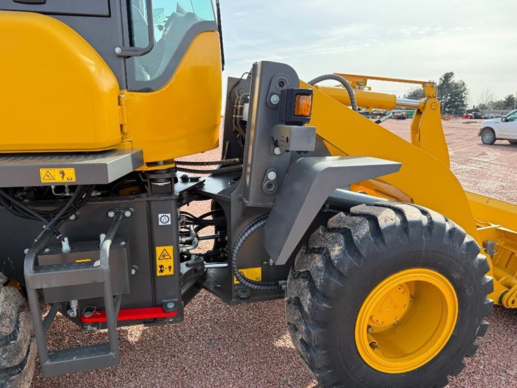 2022-sdlg-l918f-image-22