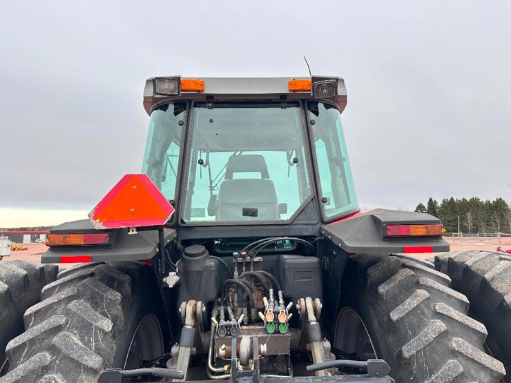 massey-ferguson-8160-image-25