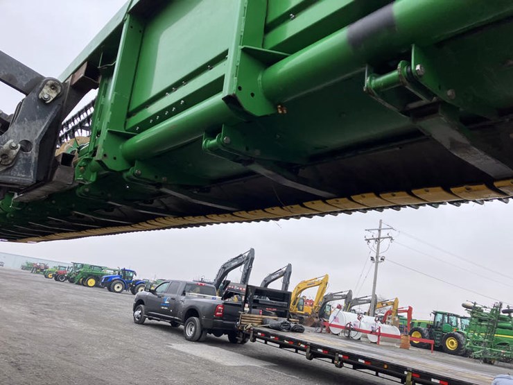 2018-john-deere-635f-image-28