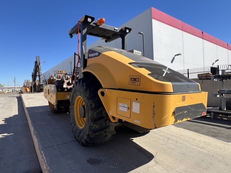 volvo-sd115b-image-3