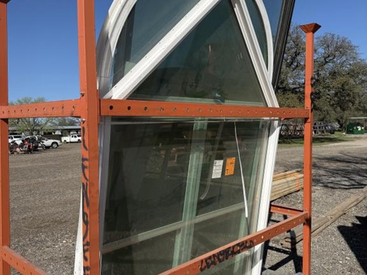 #268-•-rack-of-windows---multiple-sizes-image-5