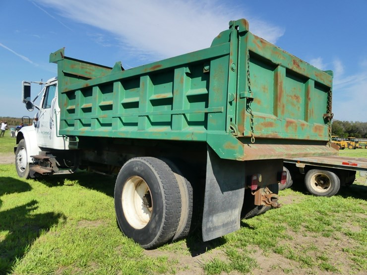 1996-international-4700-image-4