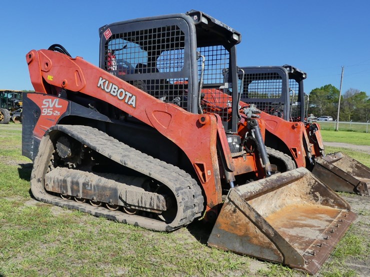 kubota-svl95-2s-image-1