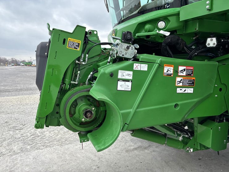 2022-john-deere-s780-image-21