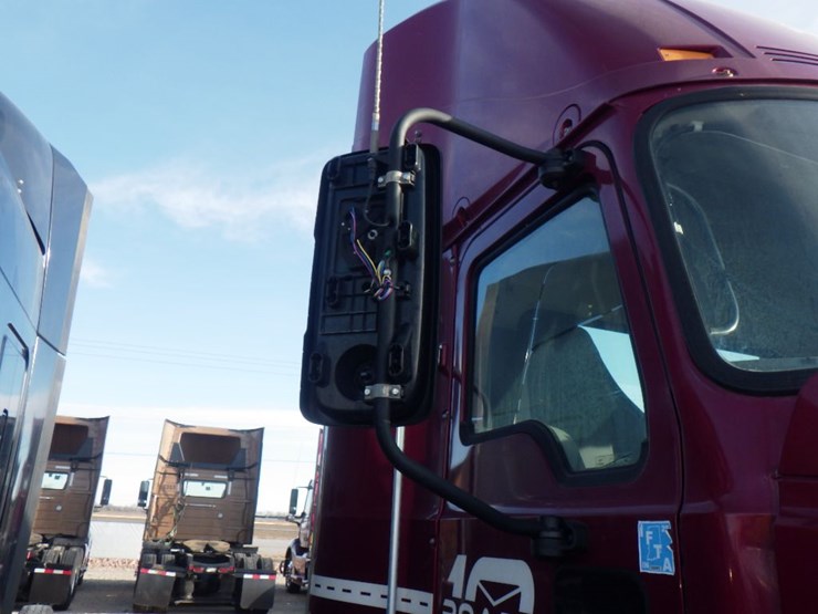 2020-mack-an64t-anthem-image-5