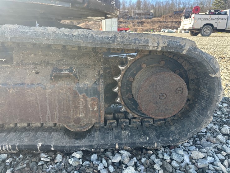 yanmar-vio35-6a-image-64