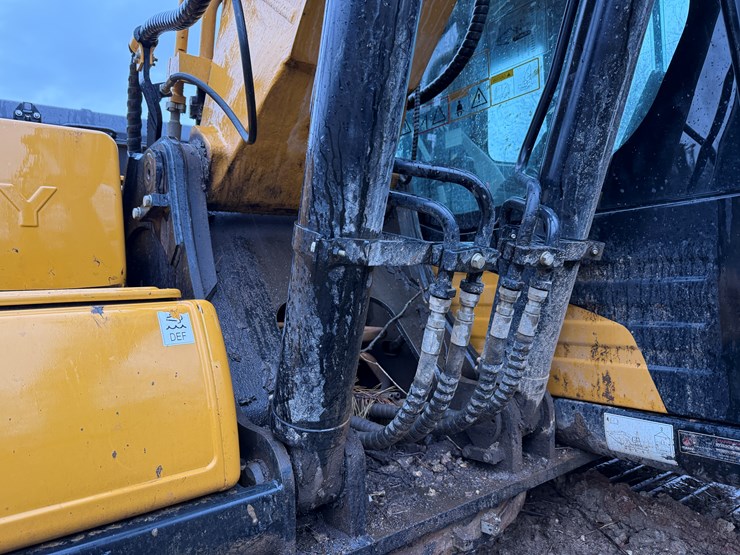 2022-sany-sy215c-lc-image-24