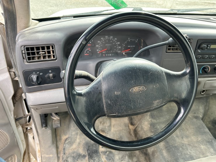 2001-ford-f250-image-42