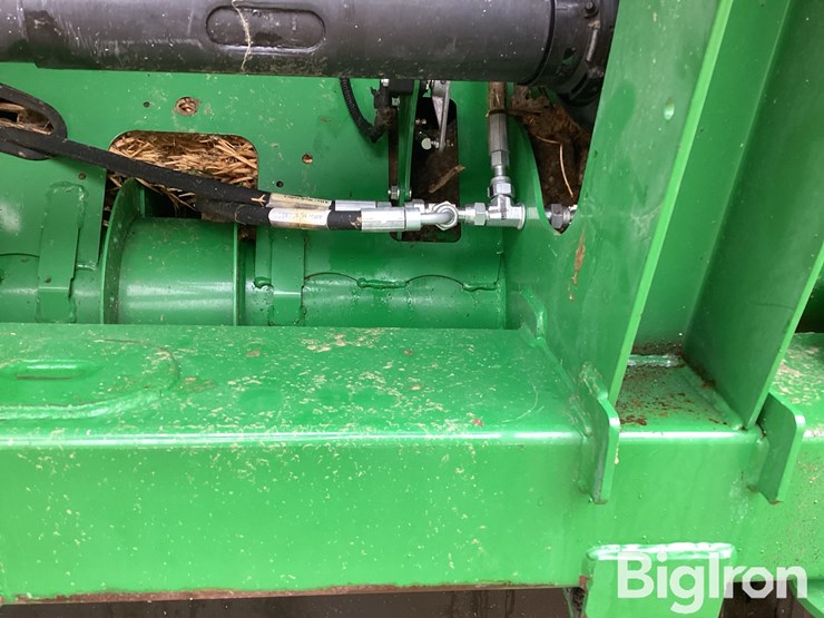 2013-john-deere-635fd-image-11