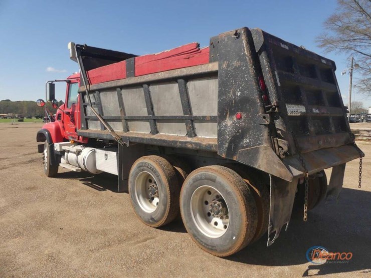 2006-mack-granite-cv713-image-3