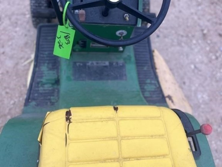 john-deere-108-image-5