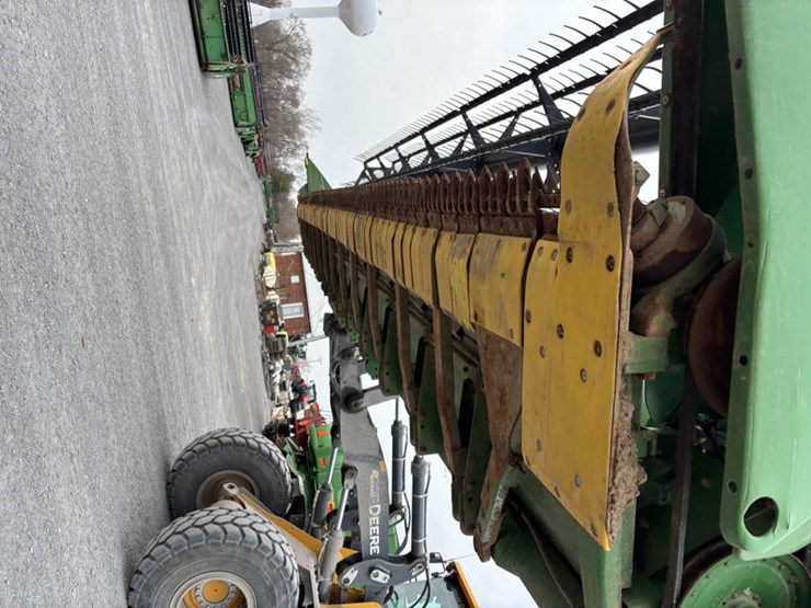 2010-john-deere-635f-image-20