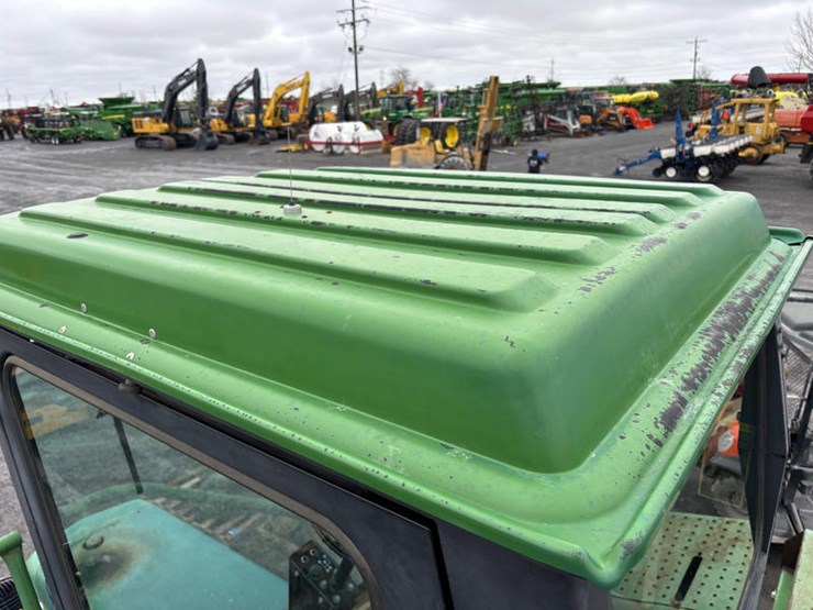 1989-john-deere-6000-image-24