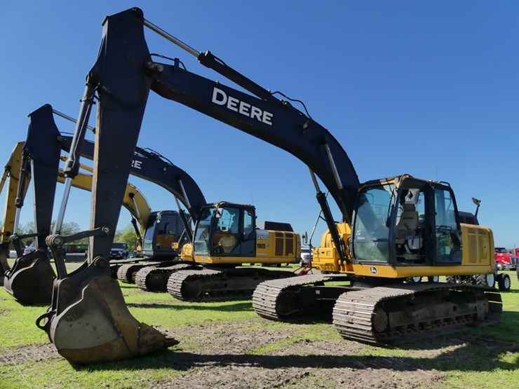 deere-210g-lc-image-2