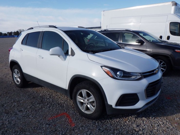 2017-chevrolet-trax-image-3