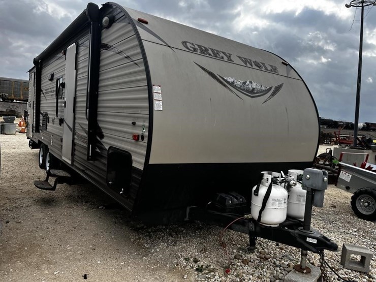 l2--2016-forest-river-travel-trailer-image-2