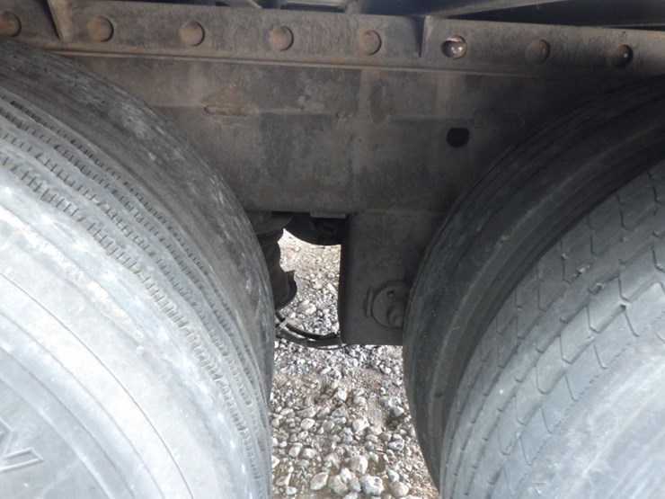 2015-utility-3000r-image-16