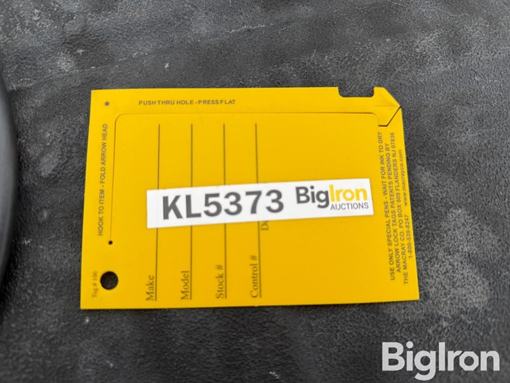 2025-john-deere-10-image-4