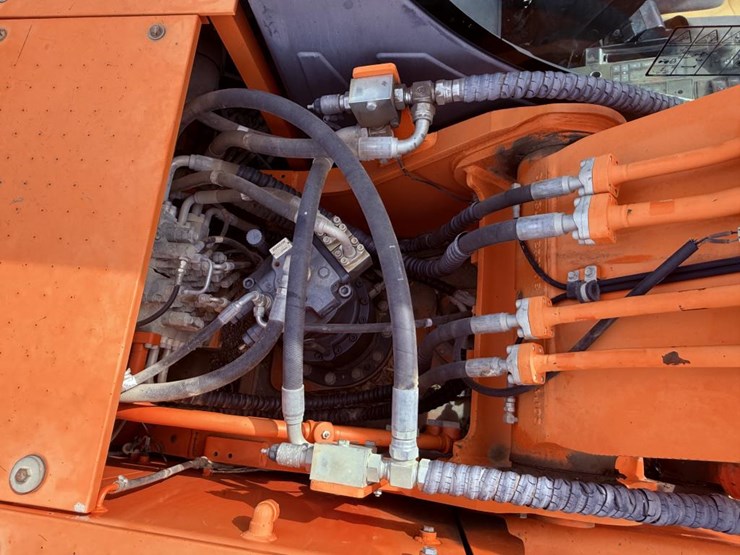 doosan-dx225-lc-3-image-19