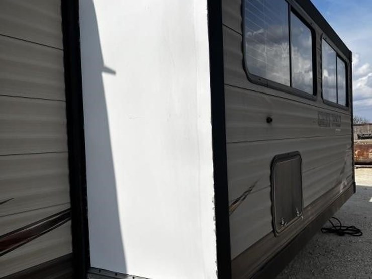 l2--2016-forest-river-travel-trailer-image-33