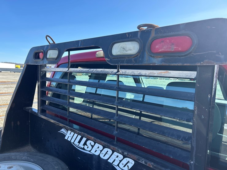 2011-ford-f550-image-30