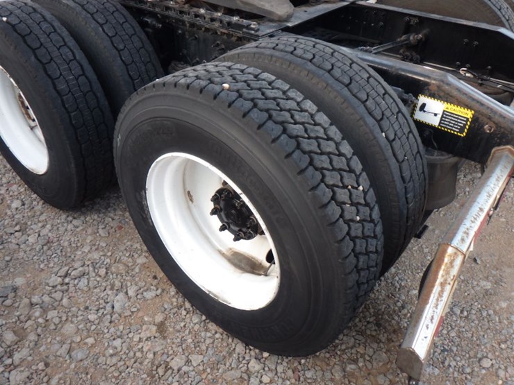 2020-mack-an64t-anthem-image-12