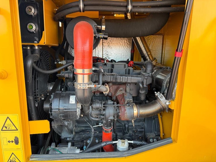 2022-sdlg-l918f-image-44