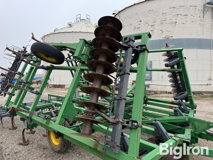 john-deere-724-image-14