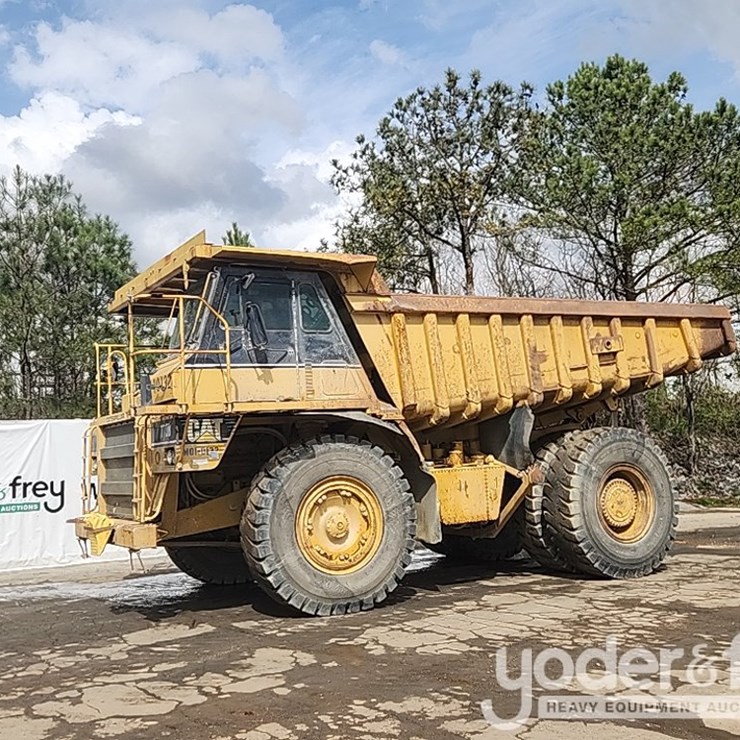 1990 CATERPILLAR 773B