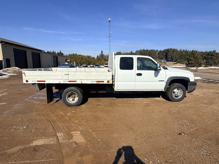 2006-chevrolet-3500hd-image-6