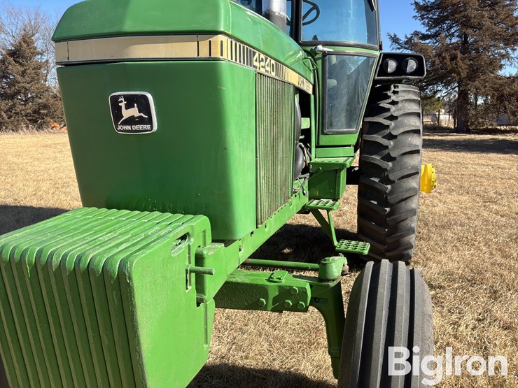 1980-john-deere-4240-image-9