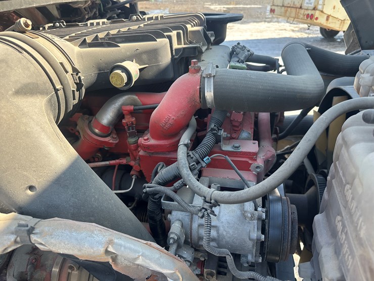 2017-international-lt-image-58