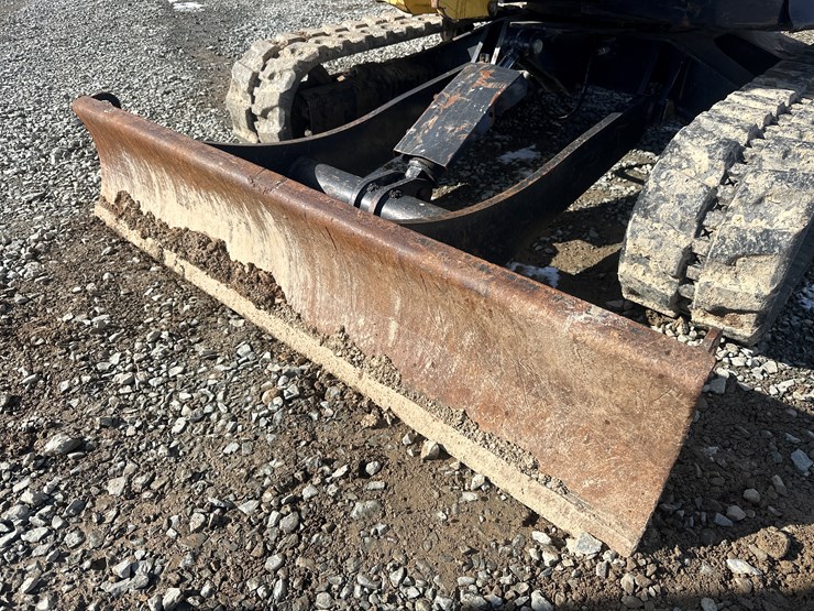 yanmar-vio35-6a-image-35