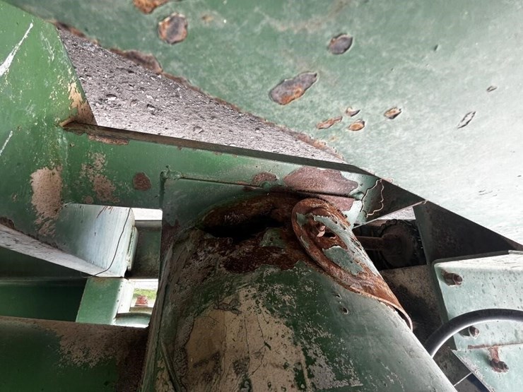 john-deere-1210-image-11