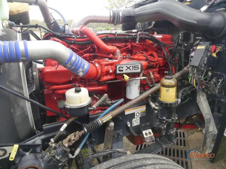 2020-peterbilt-389-image-9