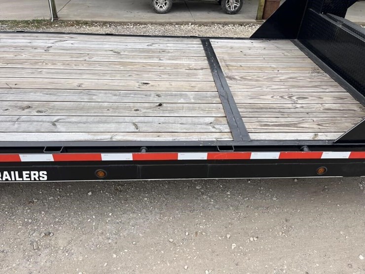 l2--2025-awc-gooseneck-trailer-image-3