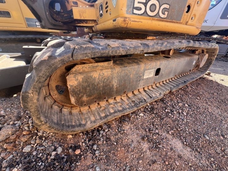 2017-deere-50g-image-9