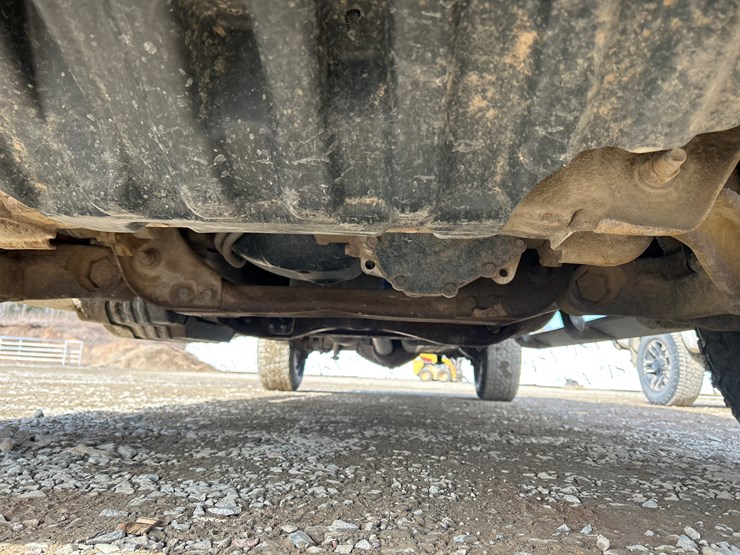 2018-chevrolet-2500-image-36