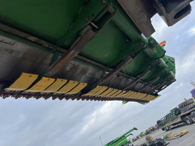 2008-john-deere-625f-image-27