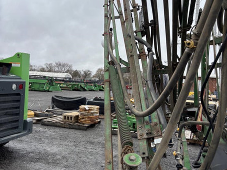 1989-john-deere-6000-image-15