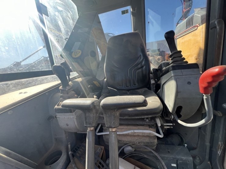 2013-volvo-ecr58-image-15