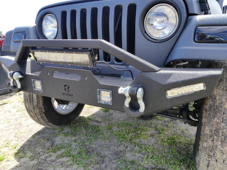 2002-jeep-wrangler-image-8