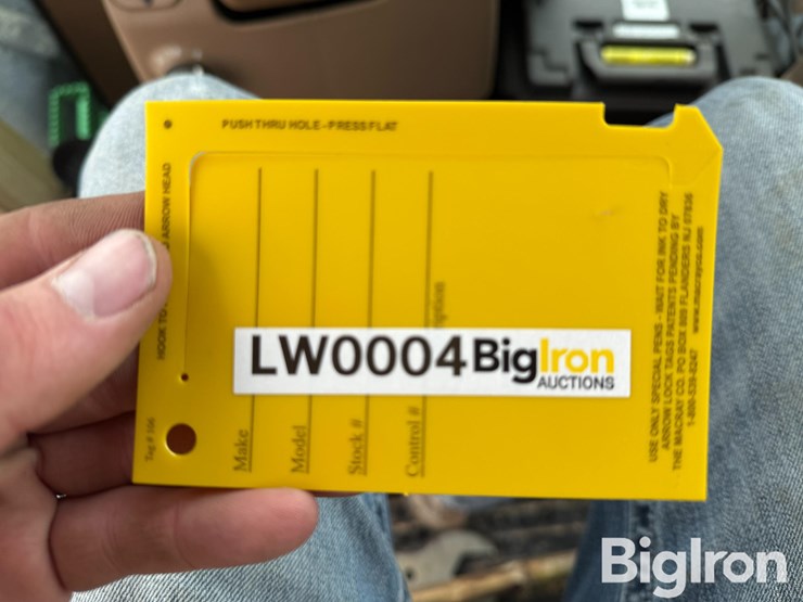 2020-john-deere-4640-image-10