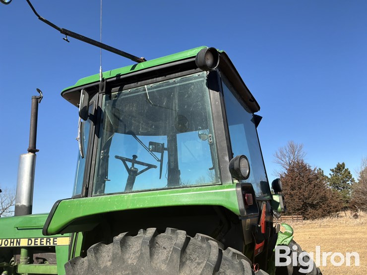 1980-john-deere-4240-image-17