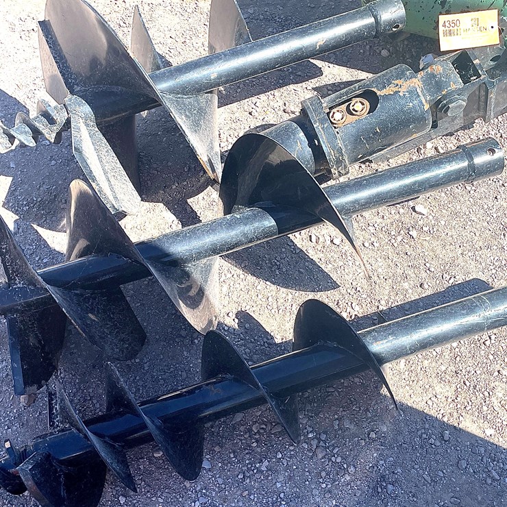 #4350 • Mini Excavator Agure