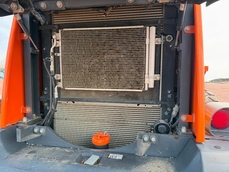 2017-doosan-dl220-5-image-46